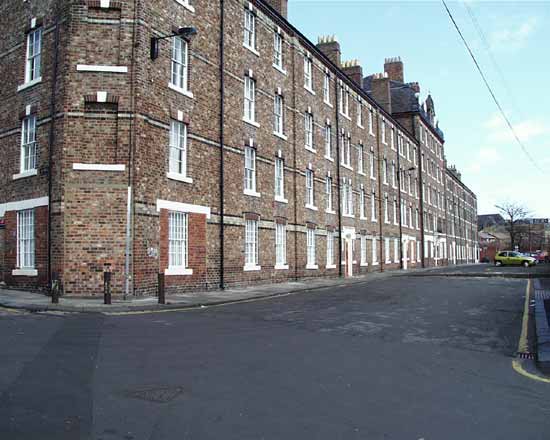 Industry Dwellings, Garth Heads