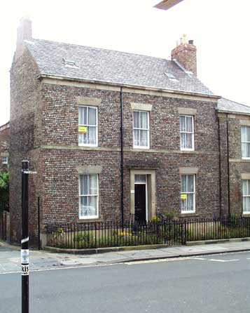 T. Thomas' Crescent, town house