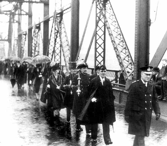 The Mayor marches to freedom in 1937
