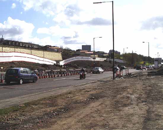 Site of the Hydraulic Cranr pub and the entrance to the station